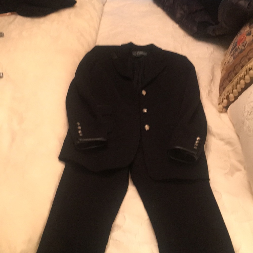 Ralph Lauren pant suit  trimmed in leather  8p